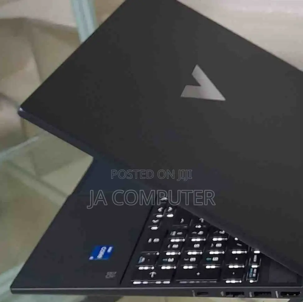 New Laptop HP Victus 15 16GB Intel Core I5 SSD 1T