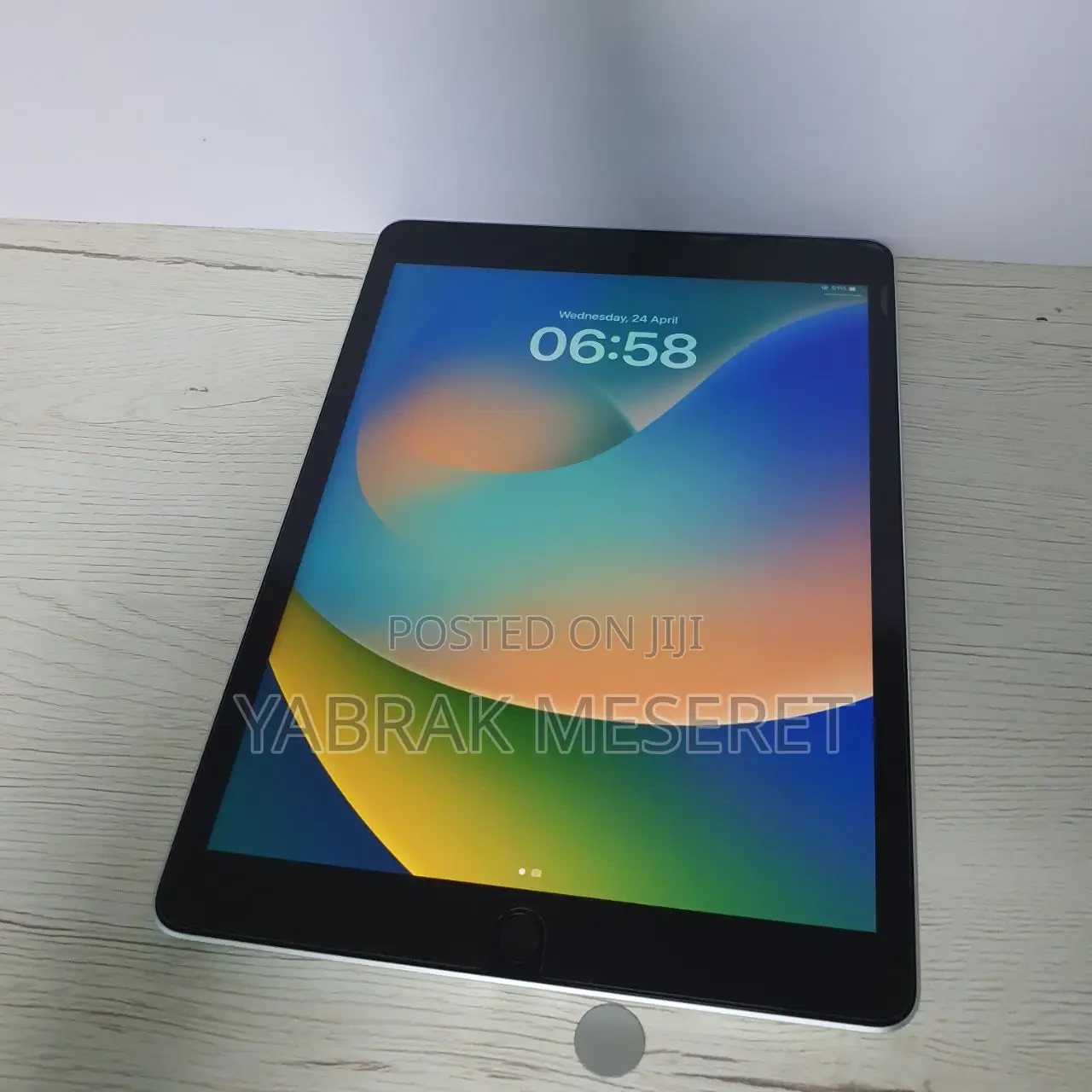 New Apple iPad (2022) 64 GB Silver