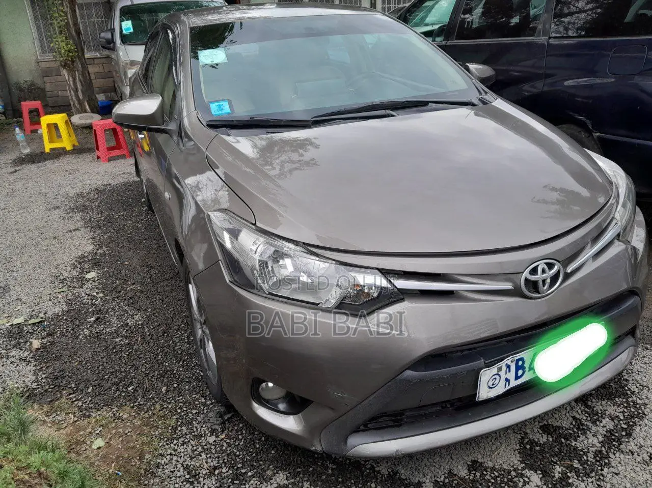 Toyota Yaris 2014 Brown