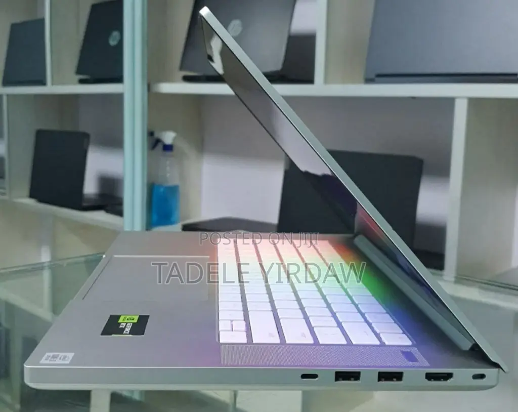 New Laptop Razer Blade 16GB Intel Core I7 SSD 1T