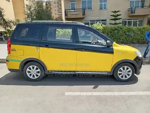 Car 2018 Yellow