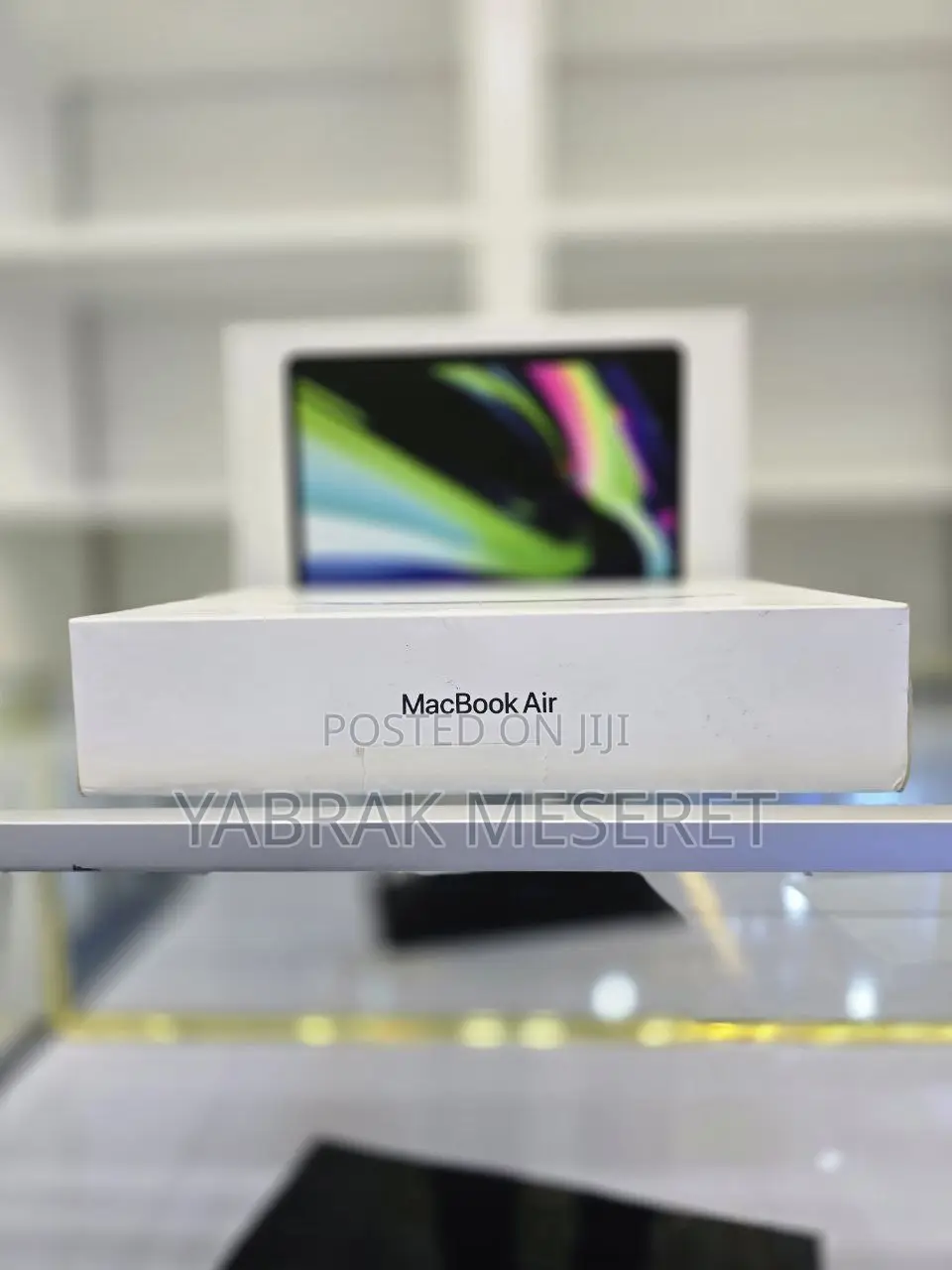 New Laptop Apple MacBook Air 2020 M1 8GB Apple M1 SSD 512GB