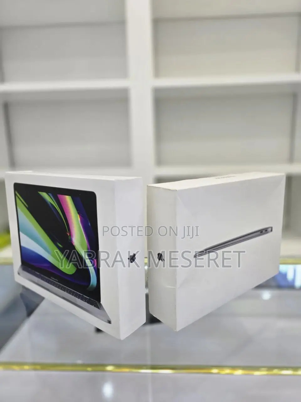 New Laptop Apple MacBook Air 2020 M1 8GB Apple M1 SSD 512GB