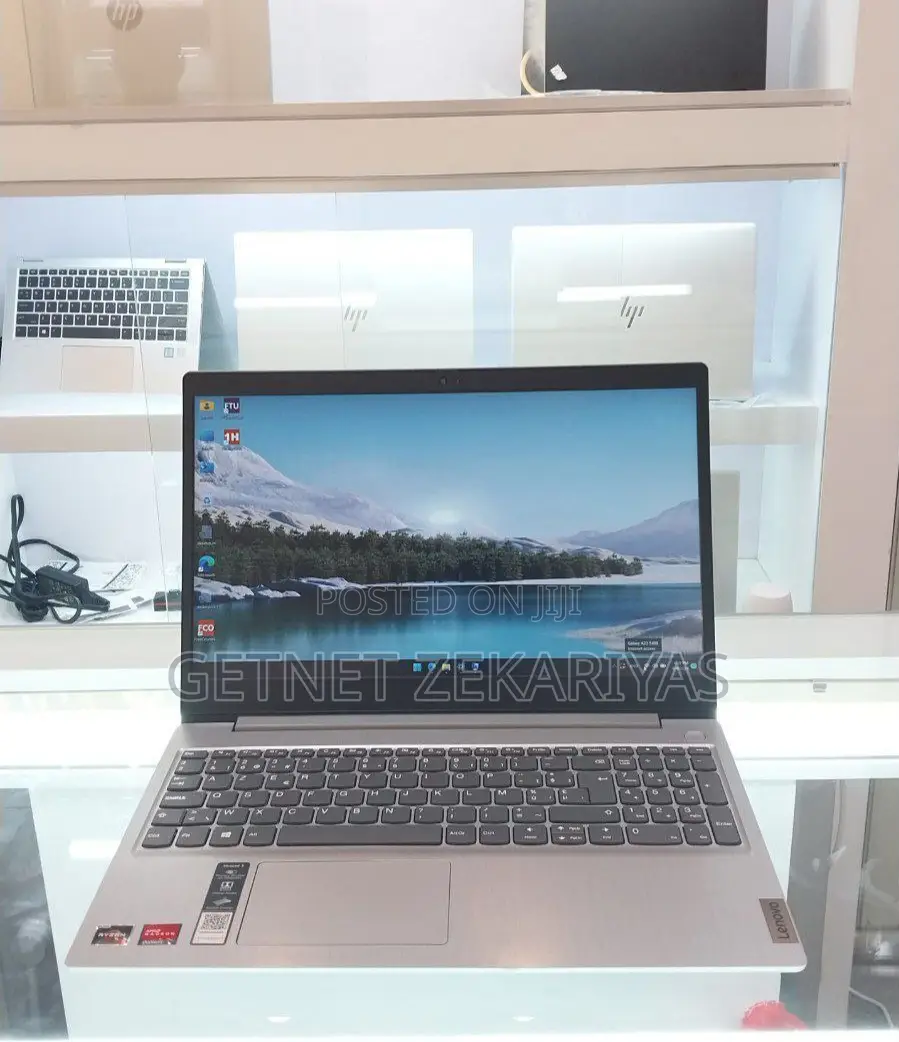 New Laptop Lenovo IdeaPad 130 12GB AMD Ryzen 3 SSD 256GB