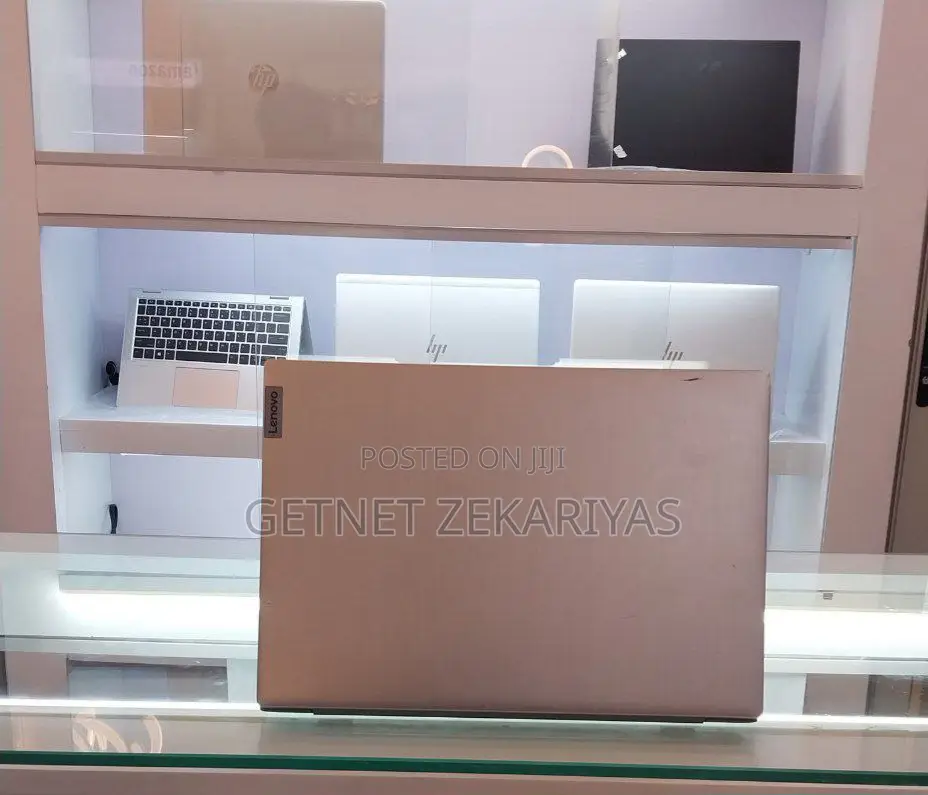 New Laptop Lenovo IdeaPad 130 12GB AMD Ryzen 3 SSD 256GB