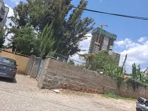 ለአብሮ ማልማት እና ለሽያጭ የቀረቡ ቦታዎች በአዲስ አበባ ውስጥ