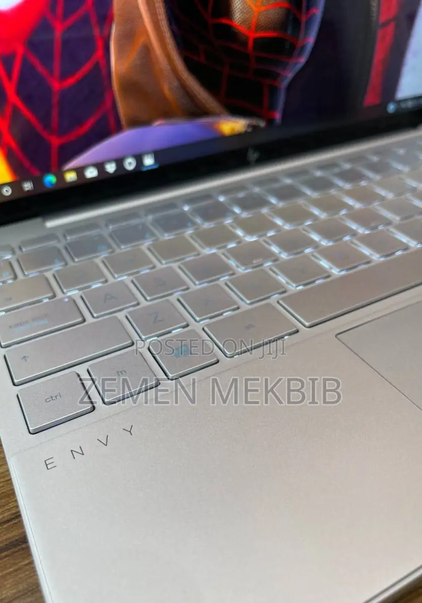 New Laptop HP 16GB Intel Core I5 SSD 512GB