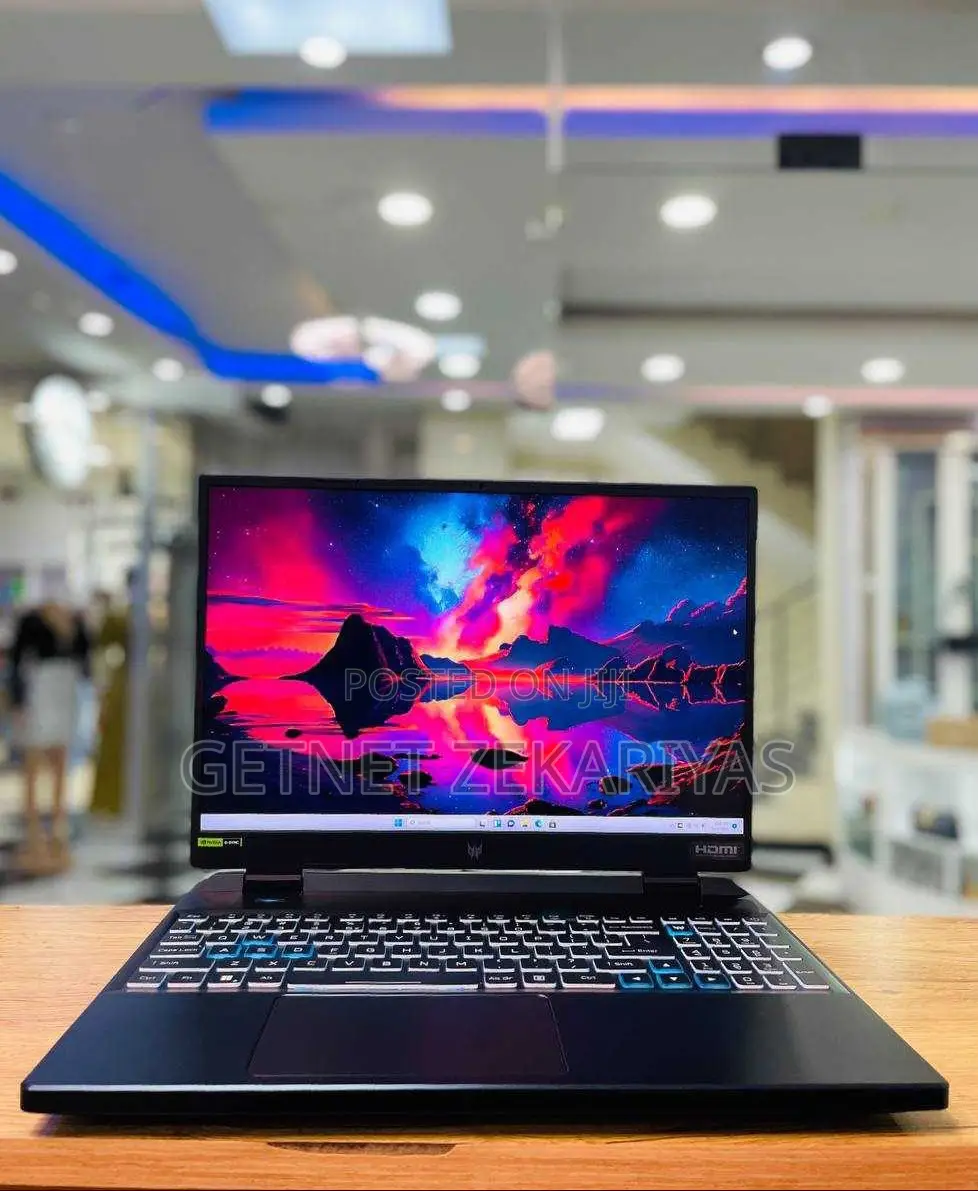 New Laptop Acer Predator Helios 300 16GB Intel Core I9 SSD 1T
