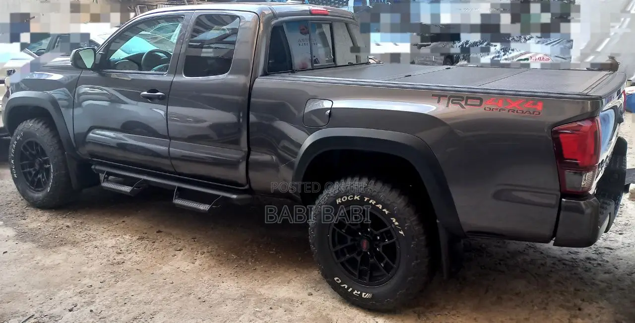 New Toyota Tacoma 2023 Gray