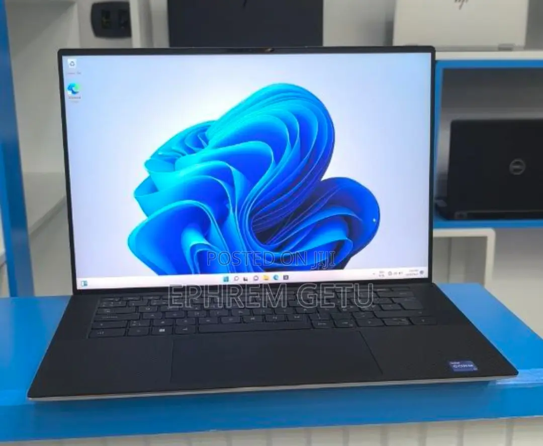 New Laptop Dell XPS 15 16GB Intel Core I7 SSD 512GB