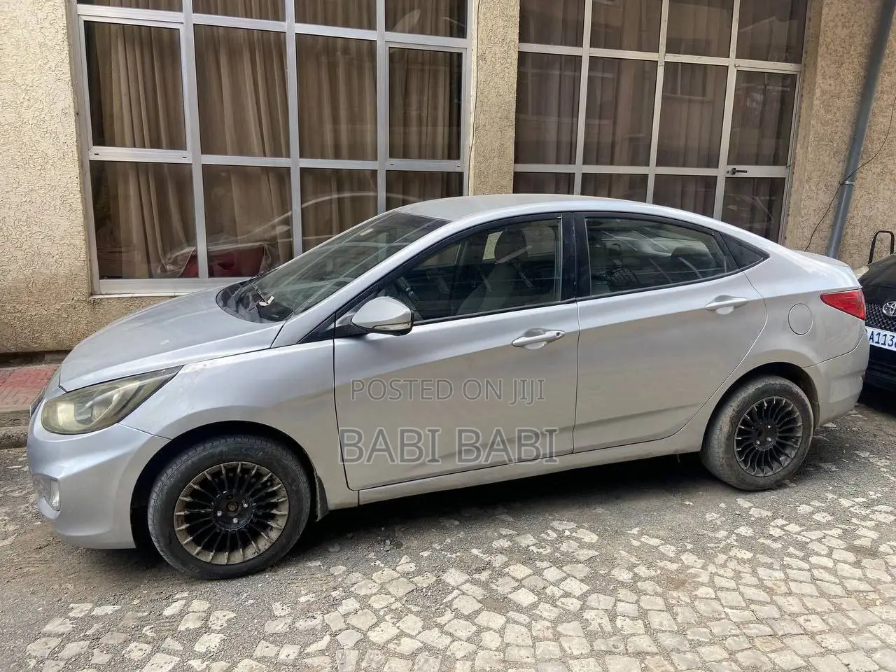 Hyundai Accent 2013 Silver