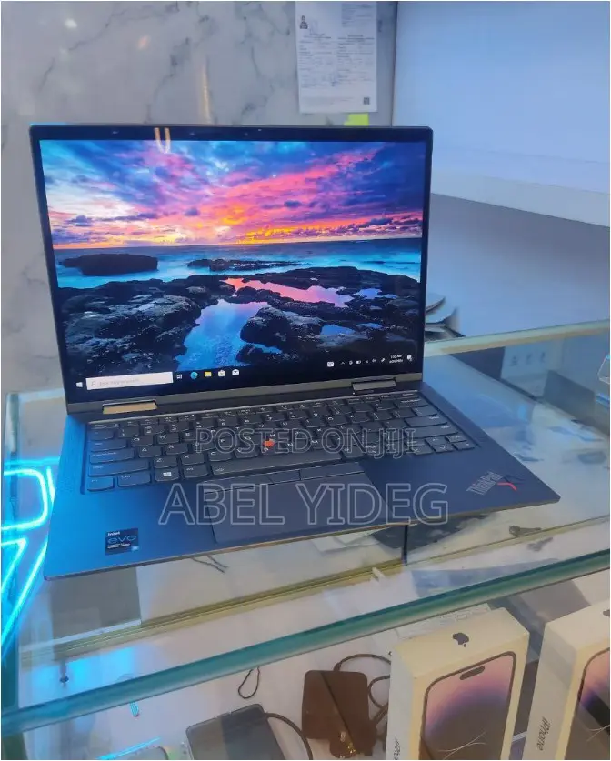 New Laptop Lenovo Thinkpad X1 Yoga 8GB Intel Core I5 SSD 512GB