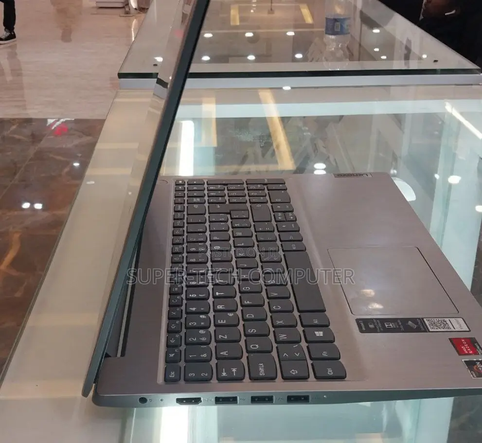New Laptop Lenovo Ideapad 3 12GB AMD Ryzen 3 SSD 256GB