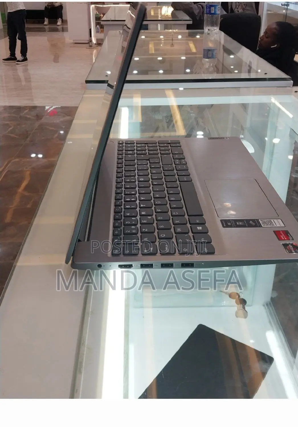 New Laptop Lenovo 12GB AMD Ryzen 3 SSD 256GB