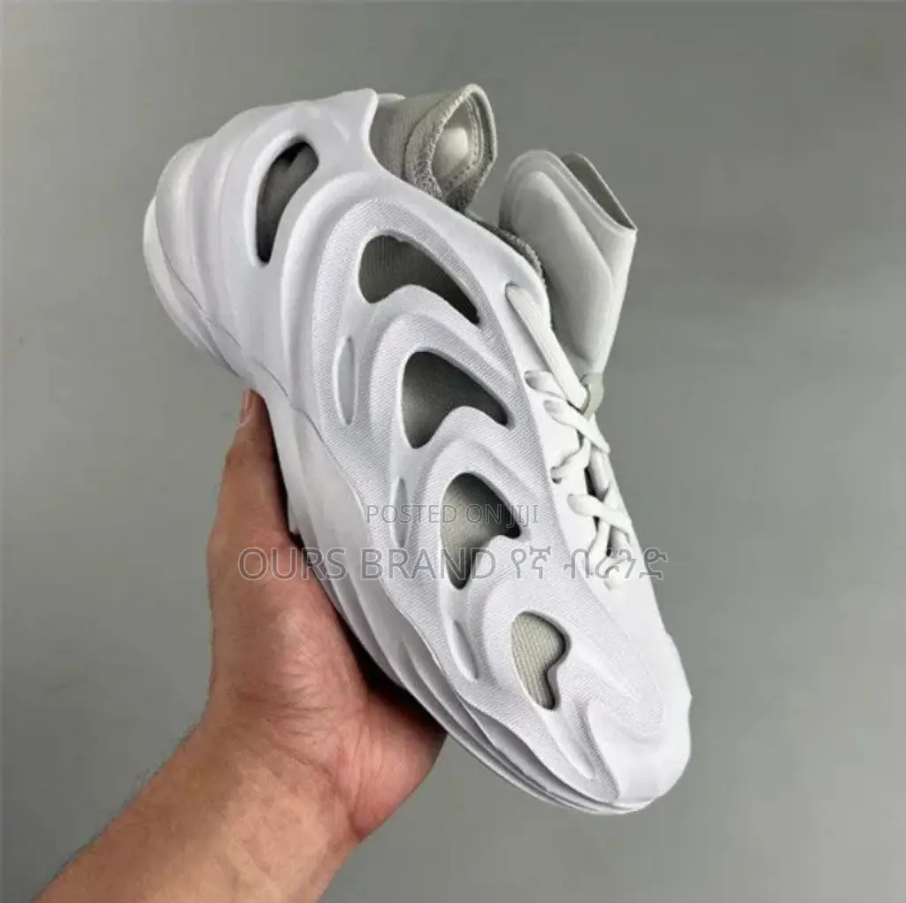 Adidas Yeezy High Master Quality Luxurious Sneakers Shoes