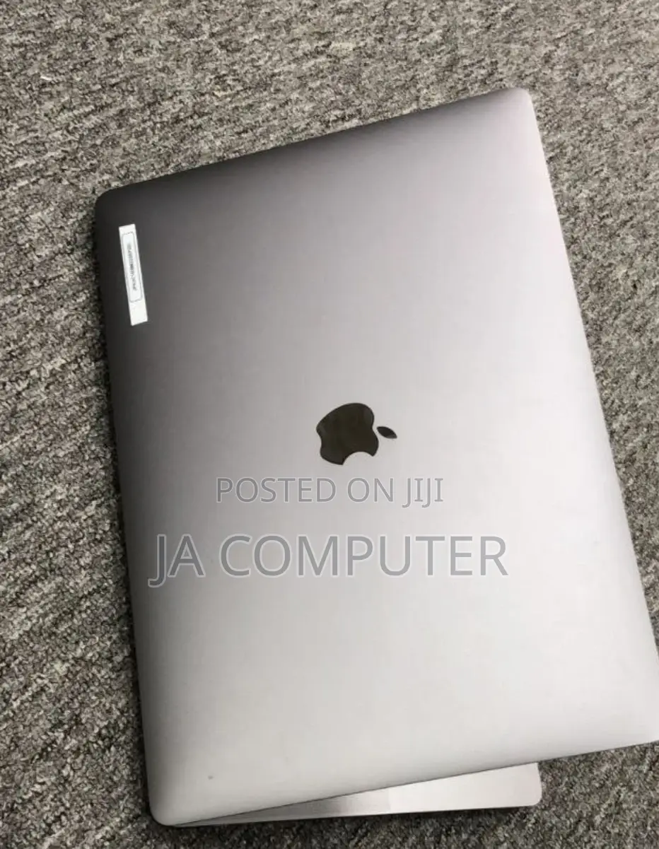 New Laptop Apple MacBook Pro 2019 16GB Intel Core I9 SSD 1T