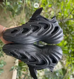 Adidas Yeezy High Master Quality Luxurious Sneakers Shoes