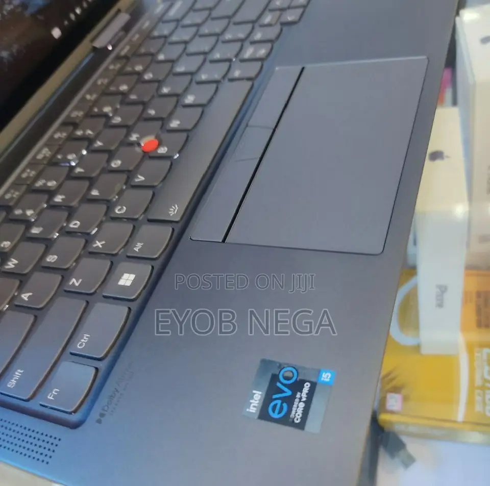 New Laptop Lenovo Thinkpad X1 Yoga 8GB Intel Core I5 SSD 512GB