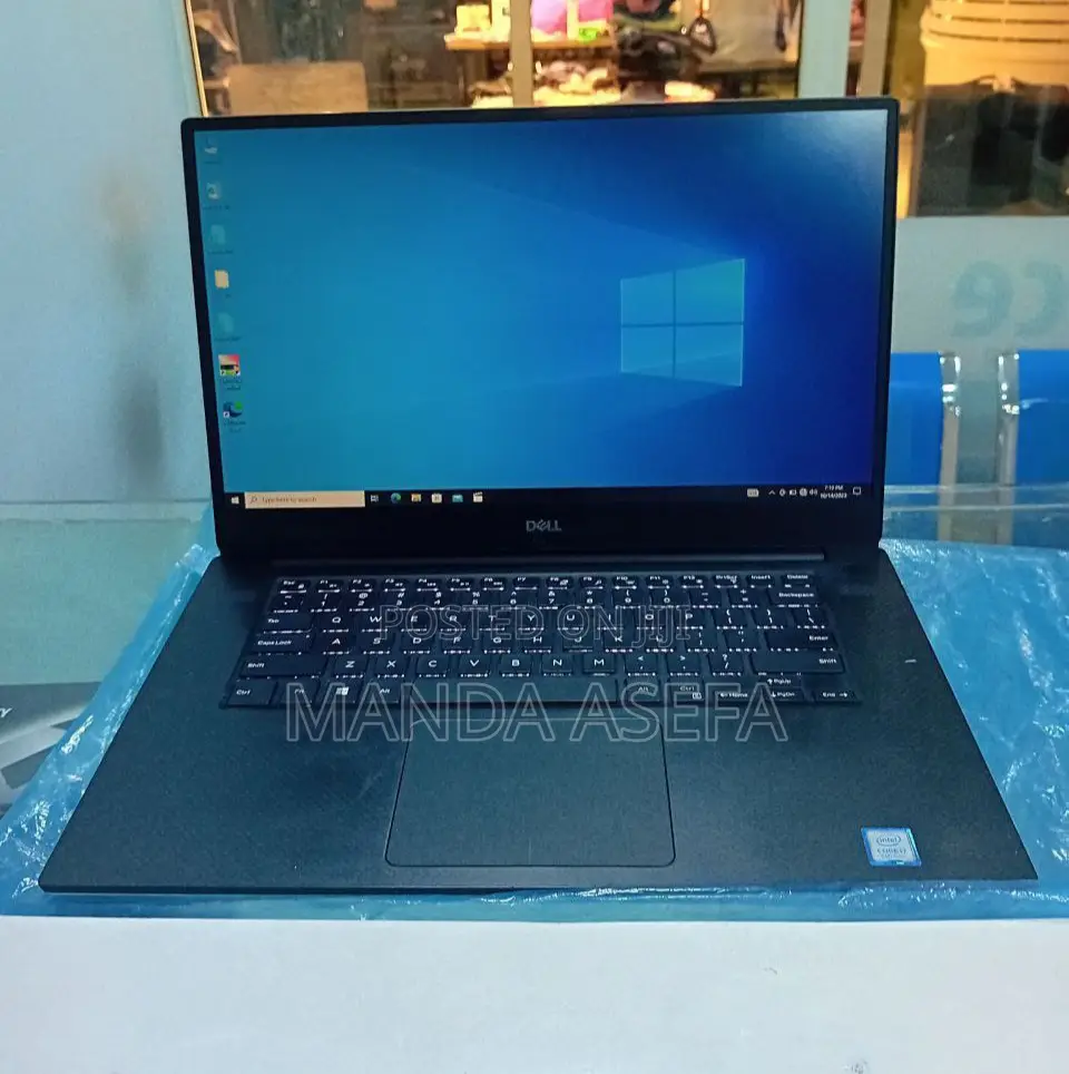 New Laptop Dell XPS 15 16GB Intel Core I7 SSD 512GB