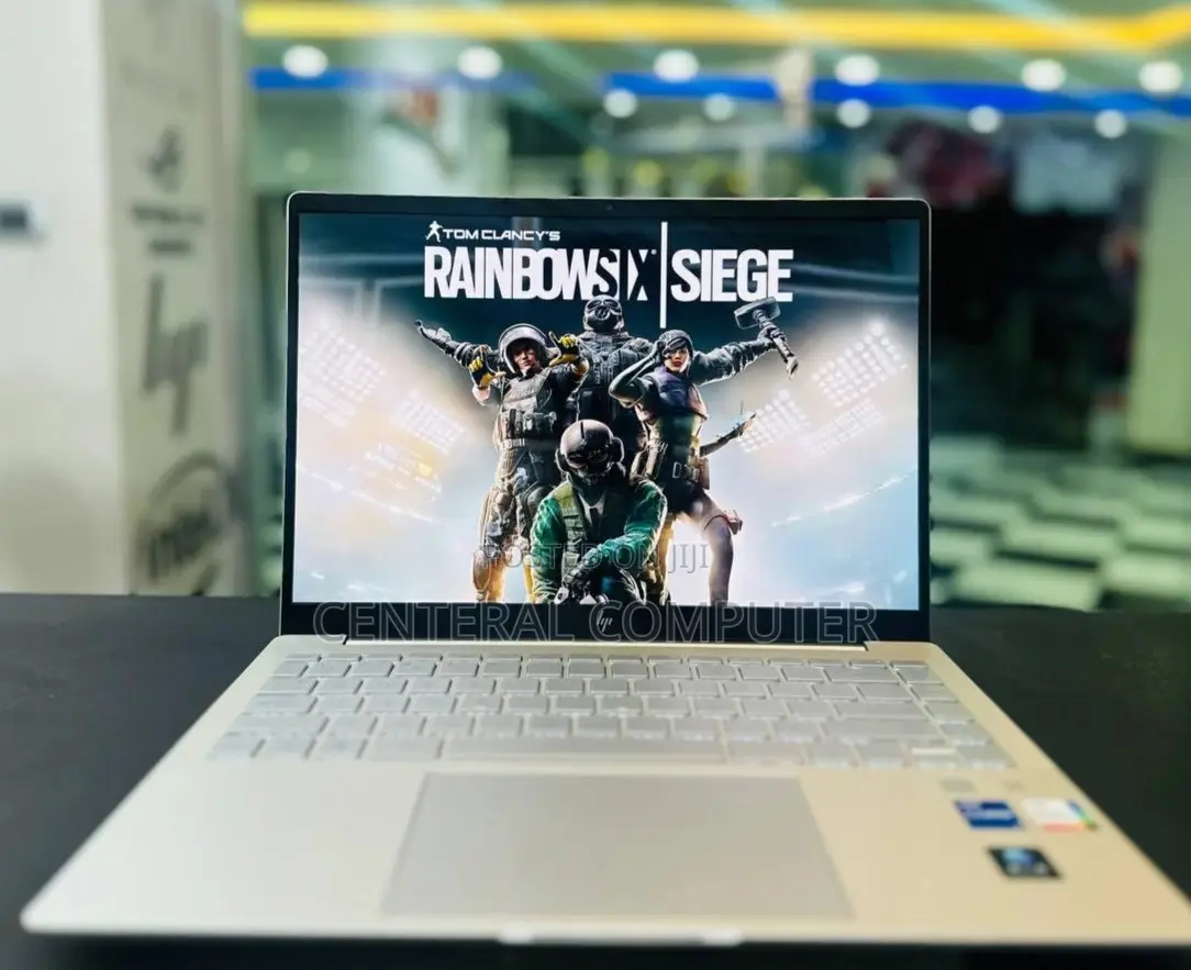 New Laptop HP Pavilion 14-Ce1000 16GB Intel Core I7 SSD 512GB