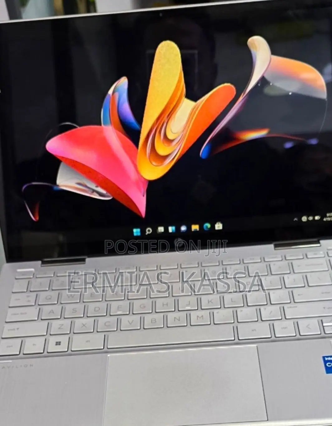 New Laptop HP Pavilion X360 15t 8GB Intel Core I5 SSD 512GB