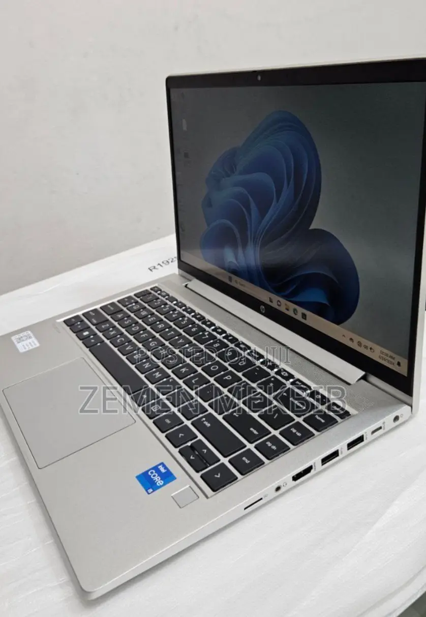 New Laptop HP ProBook 440 G8 16GB Intel Core I5 SSD 512GB