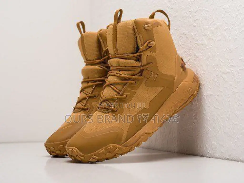 Underarmour High Master Quality Luxurious Boots Shoes