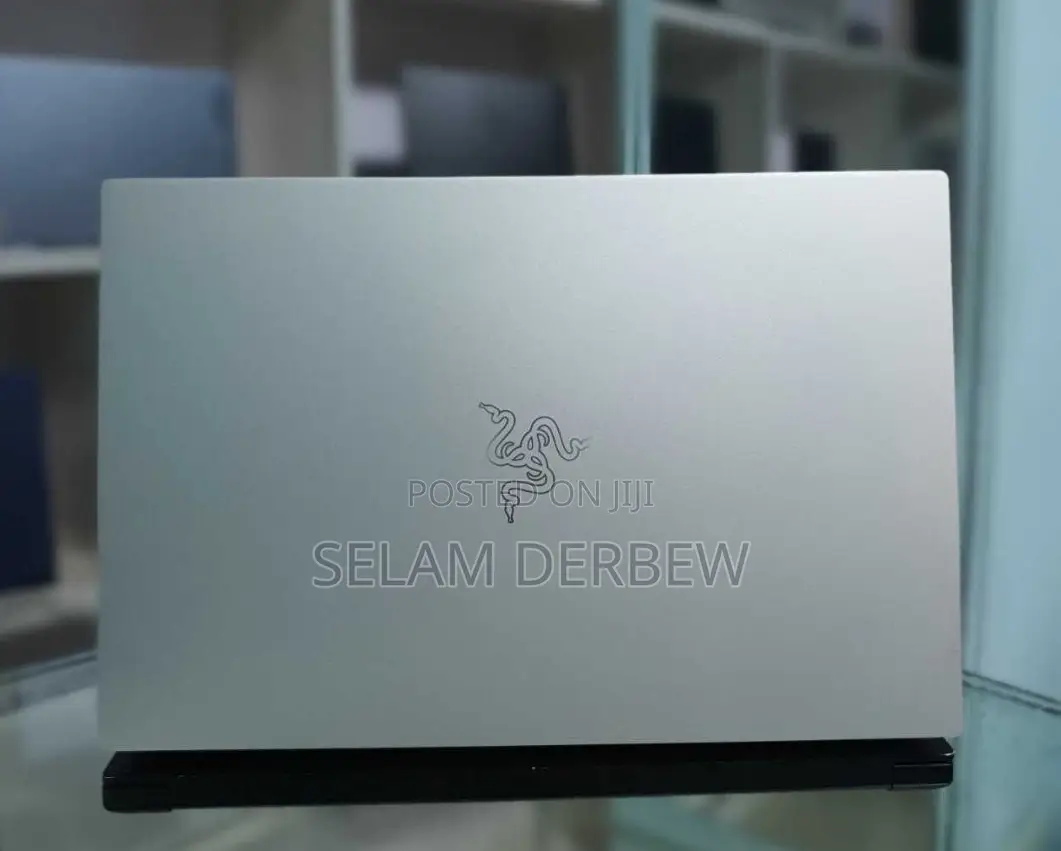 New Laptop Razer Blade 16GB Intel Core I7 SSD 1T
