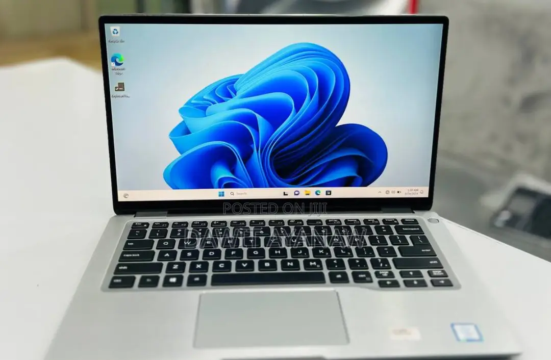 New Laptop Dell 8GB Intel Core I7 SSD 256GB