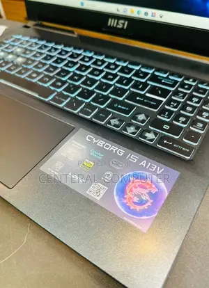 New Laptop MSI GE66 Raider 16GB Intel Core I7 SSD 512GB