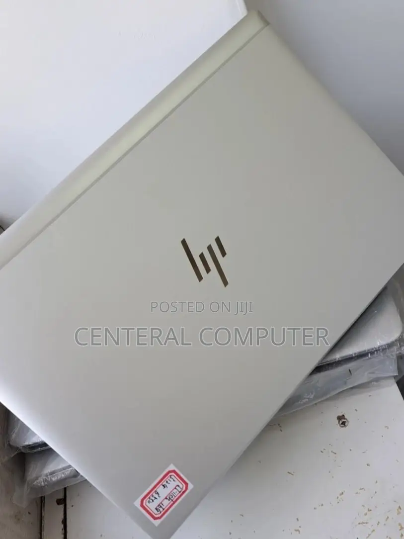 New Laptop HP EliteBook 845 G8 16GB Intel Core I7 SSD 512GB
