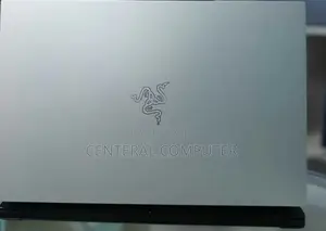 New Laptop Razer Blade Advanced 16GB Intel Core I7 SSD 1T