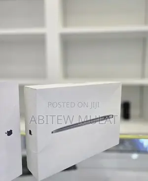 New Laptop Apple MacBook Air 2020 M1 8GB Apple M1 SSD 512GB