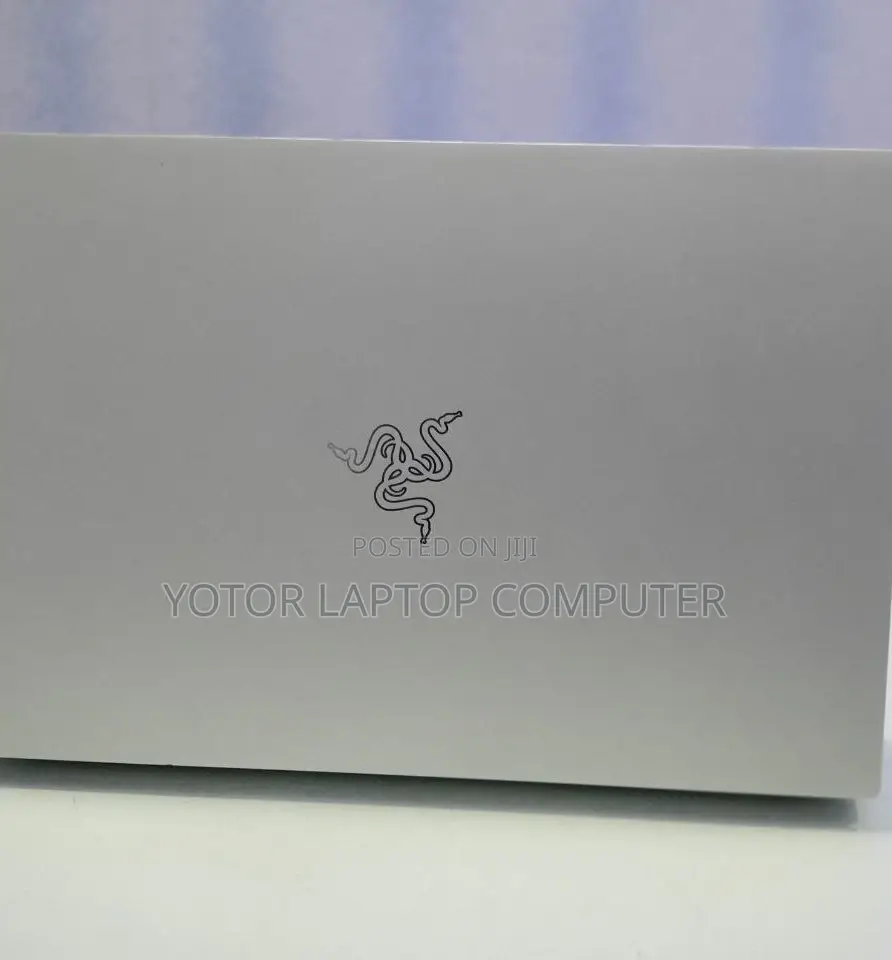 New Laptop Razer Blade 16GB Intel Core I7 SSD 1T