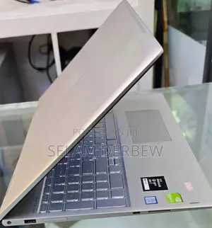 New Laptop HP Envy X360 20GB Intel Core I7 SSD 512GB