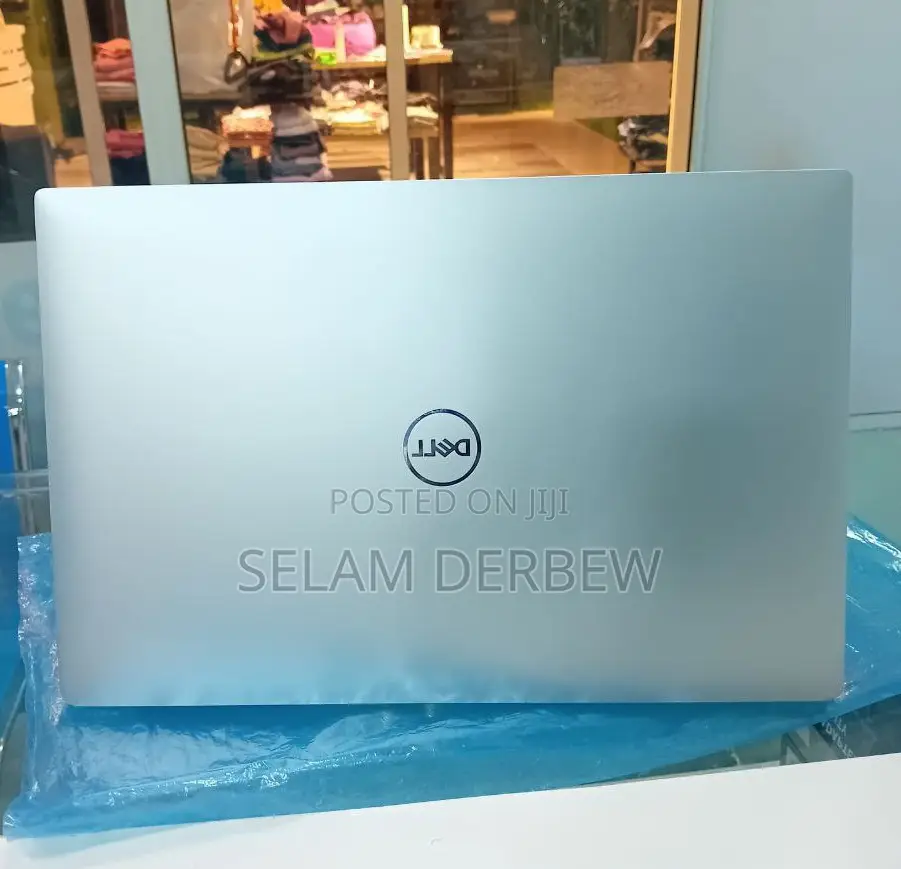 New Laptop Dell XPS 15 16GB Intel Core I7 SSD 1T