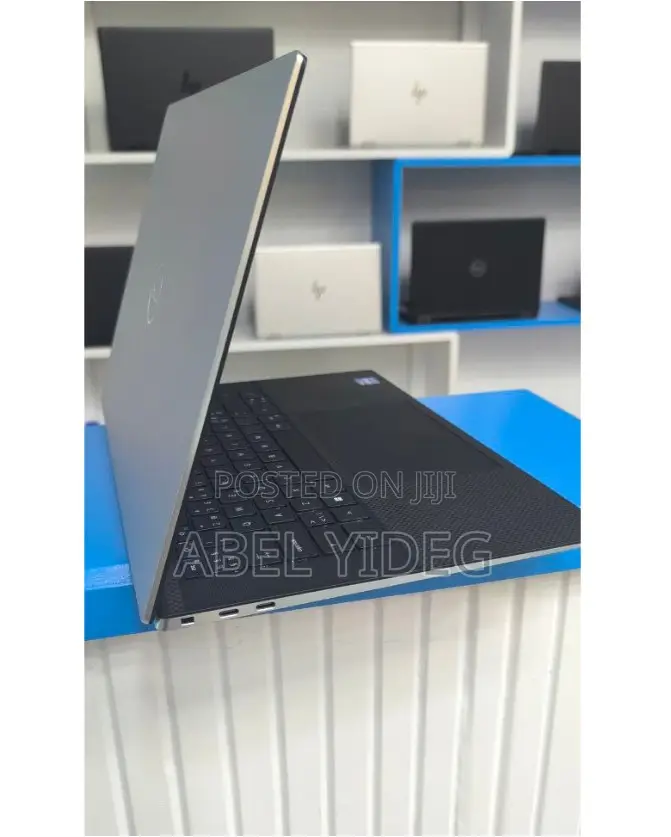 New Laptop Dell XPS 15 16GB Intel Core I7 SSD 512GB