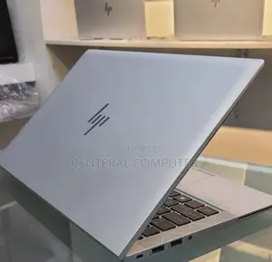 New Laptop HP EliteBook 830 G8 8GB Intel Core I5 SSD 512GB