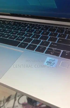 New Laptop HP EliteBook 830 G8 8GB Intel Core I5 SSD 512GB