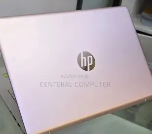 New Laptop HP 17-3000 8GB Intel Core I5 SSD 500GB