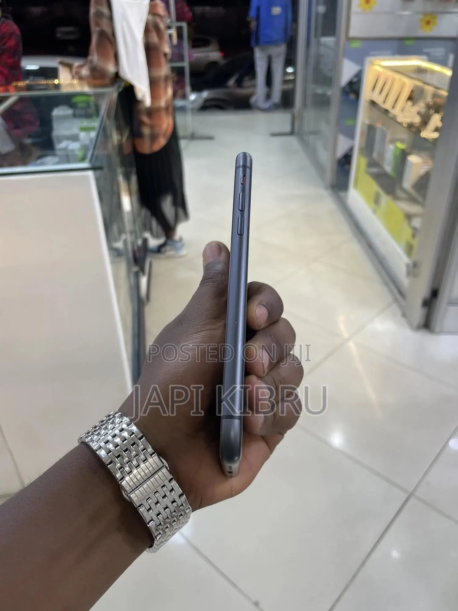 Apple iPhone 11 64 GB Black