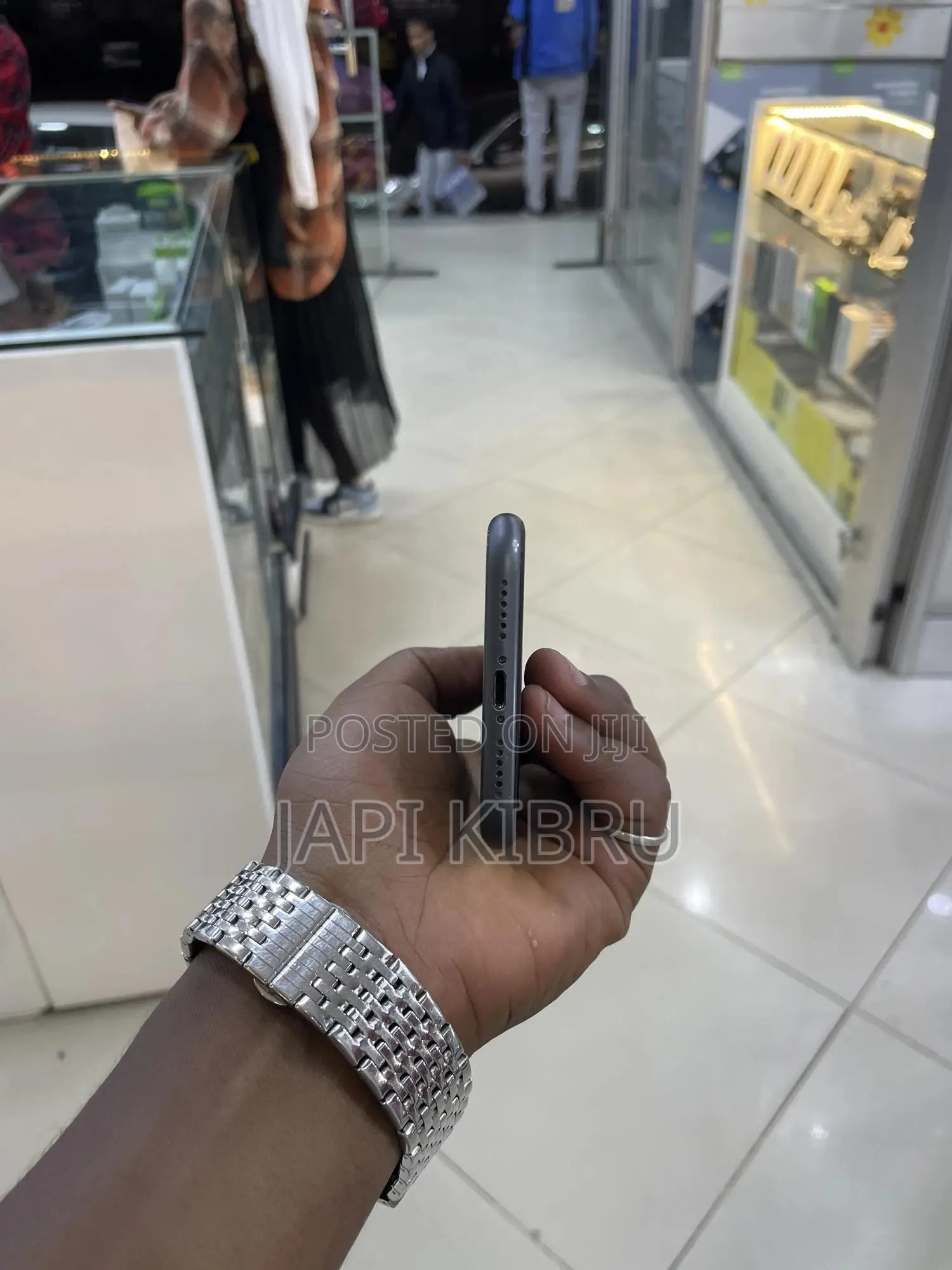 Apple iPhone 11 64 GB Black