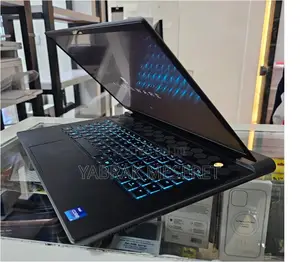 New Laptop Alienware M17x R2 16GB Intel Core I7 SSD 1T