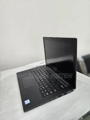 New Laptop Dell Latitude 7290 8GB Intel Core I7 SSD 256GB