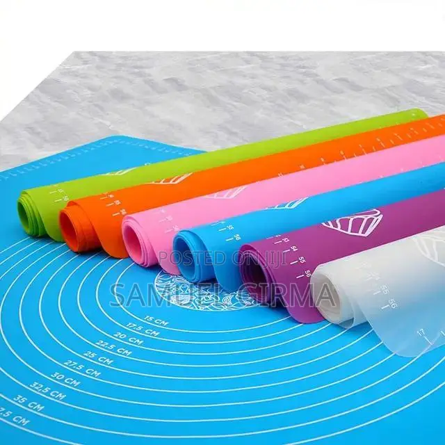 ~Reusable Non-stick Silicon Baking Mat / Dough Mat