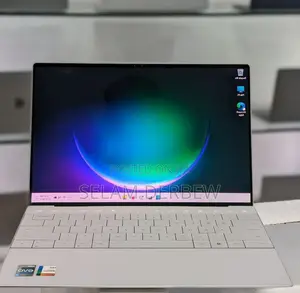 New Laptop Dell XPS 13 32GB Intel Core I7 SSD 512GB