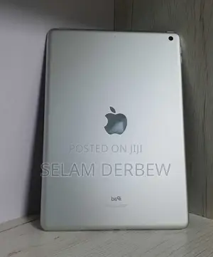 Photo - New Apple iPad 10.2 (2019) 64 GB Silver