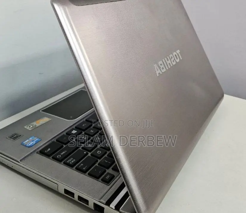 New Laptop Toshiba Satellite C55 4GB Intel Core I5 HDD 500GB