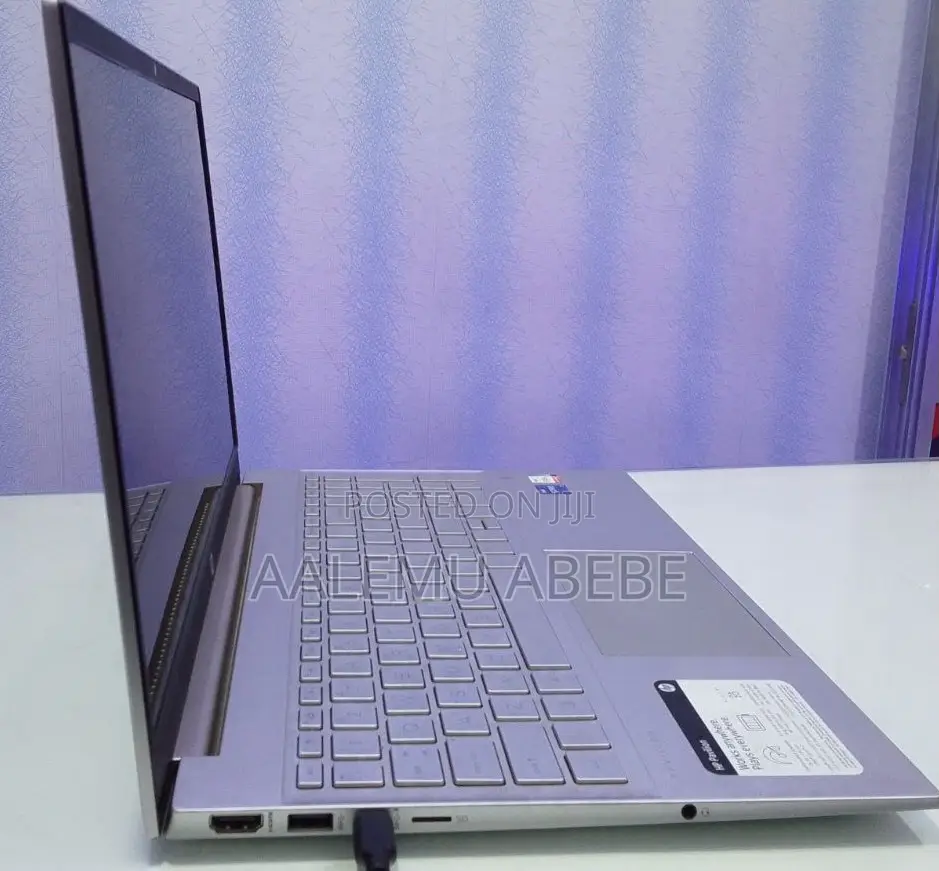 New Laptop HP Pavilion 15 16GB Intel Core I7 SSD 512GB