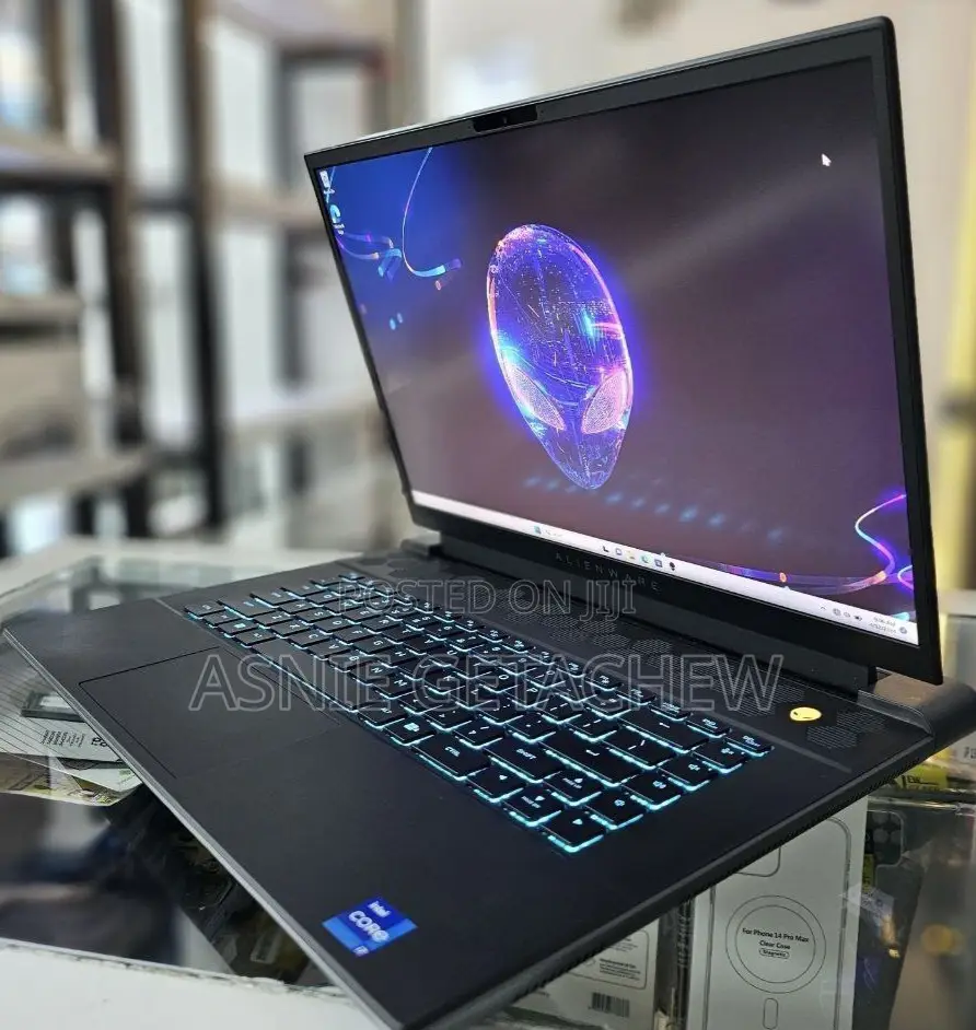 New Laptop Alienware Area-51m 16GB Intel Core I7 SSD 1T